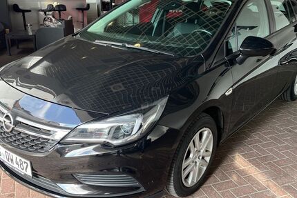 Opel Astra 122.166 km 8.990 &euro; Moers 47441