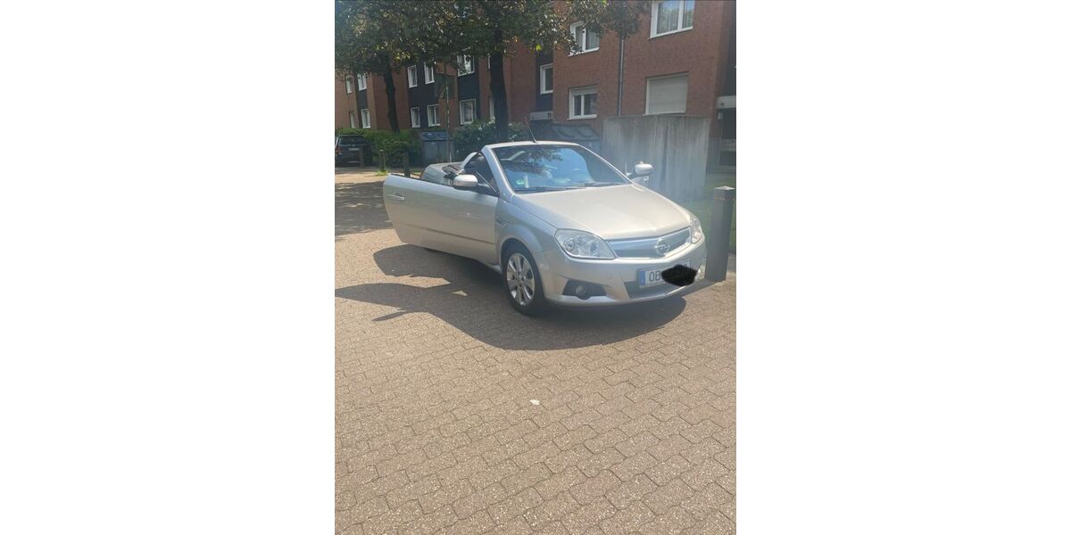 Opel Tigra 126.000 km 3.499 &euro; Oberhausen 46045
