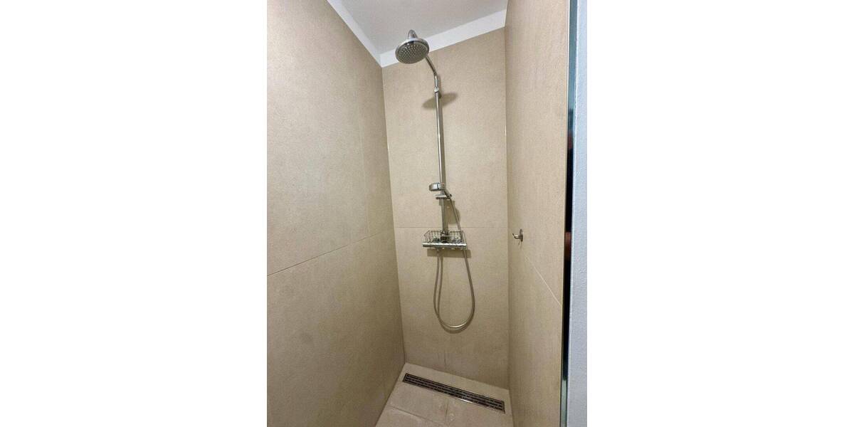 Reihenmittelhaus Düsseldorf Flingern Süd - 6 Zimmer, 150 m&sup2;, 2.950&euro; | Angebot:26877574