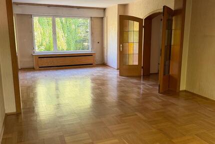 Wohnung Gelsenkirchen Gelsenkirchen-Mitte - 4.5 Zimmer, 120 m&sup2;, 1.050&euro; | Angebot:26539758