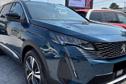 Peugeot 5008 84.000 km 19.979 &euro; Düsseldorf 40549