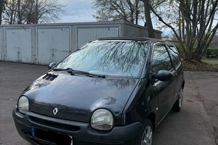 Renault Twingo 180.000 km 1.200 &euro; Duisburg 47279