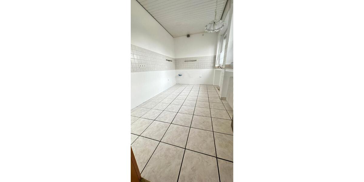 Reihenhaus Meerbusch Kierst - 5.5 Zimmer, 135 m&sup2;, 1.749&euro; | Angebot:26020623