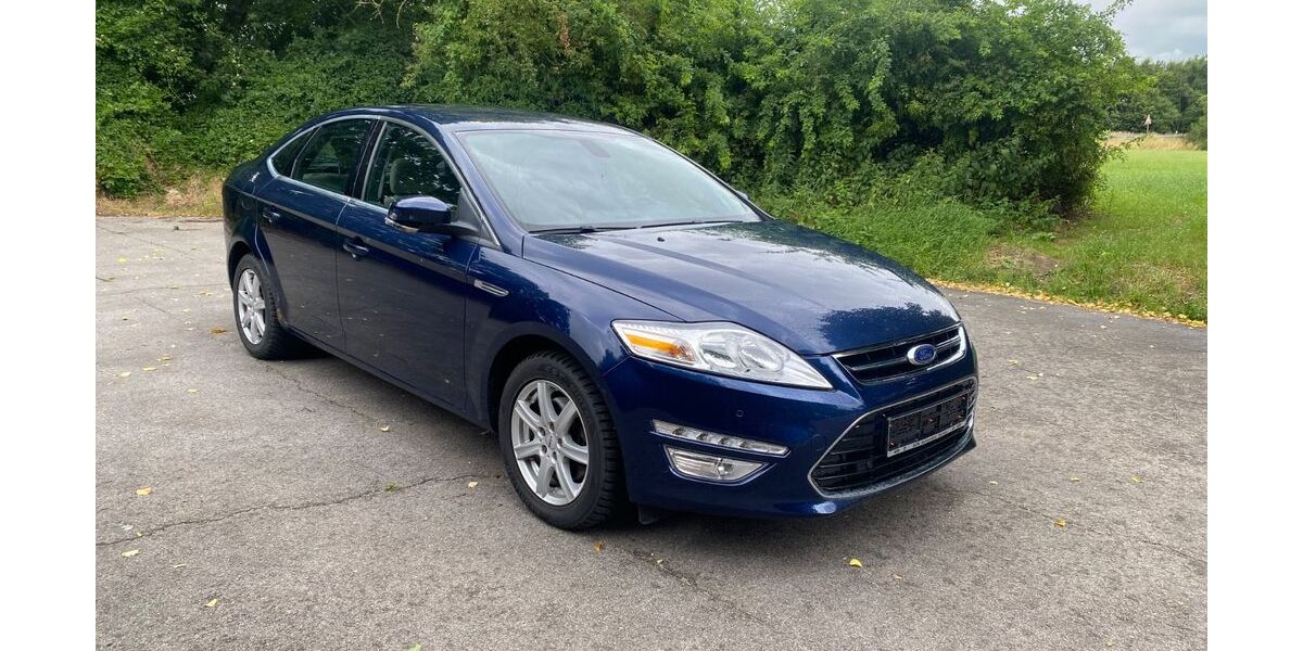 Ford Mondeo 171.000 km 5.600 &euro; Kamp-Lintfort 47475