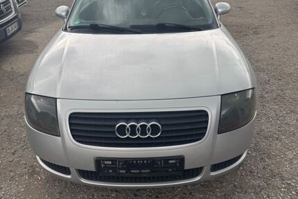 Audi TT 306.795 km 2.800 &euro; Mülheim an der Ruhr 45468
