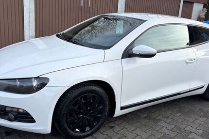 VW Scirocco 180.000 km 4.500 &euro; gelsenkirchen 45881