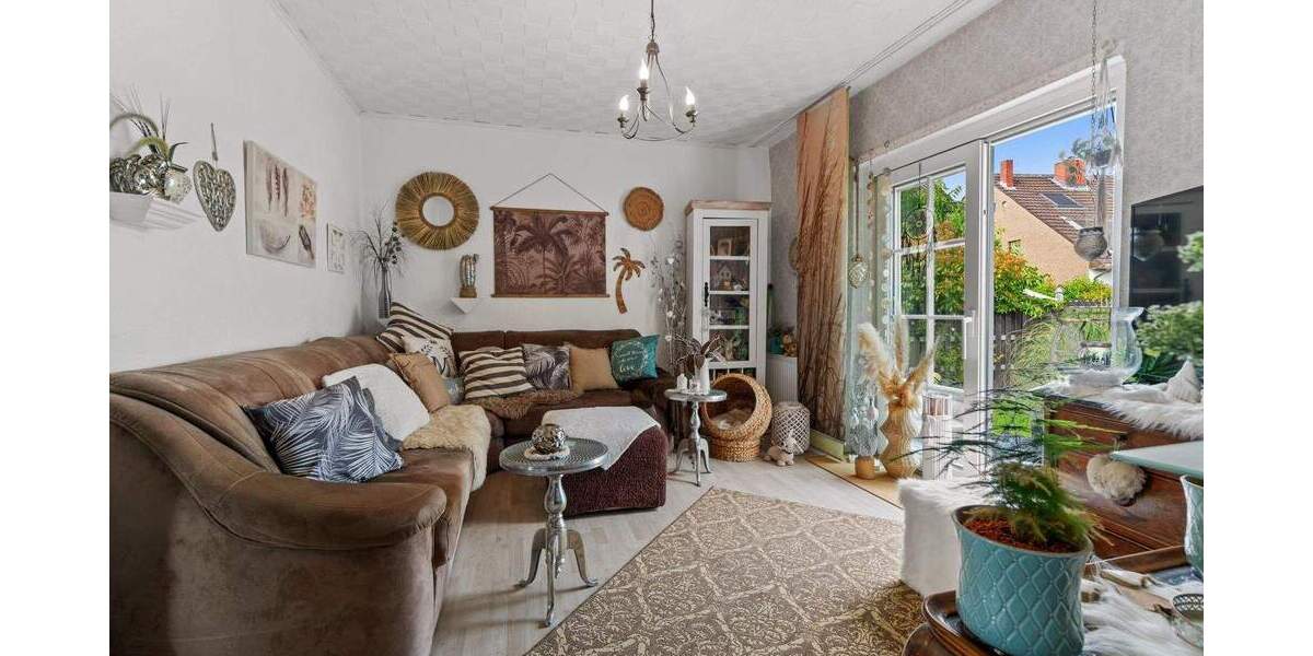 Mehrfamilienhaus, Wohnhaus Düsseldorf Oberbilk - 5 Zimmer, 123 m&sup2;, 590.000&euro; | Angebot:24748904