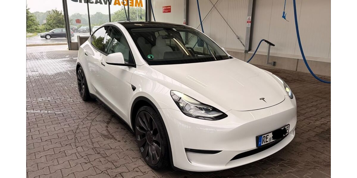 Tesla Model Y 76.130 km 35.800 &euro; Dorsten 46284