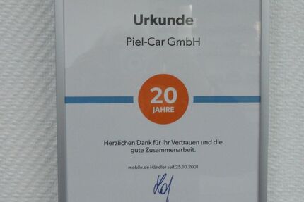 Opel Insignia 68.220 km 7.399 &euro; Düsseldorf 40593