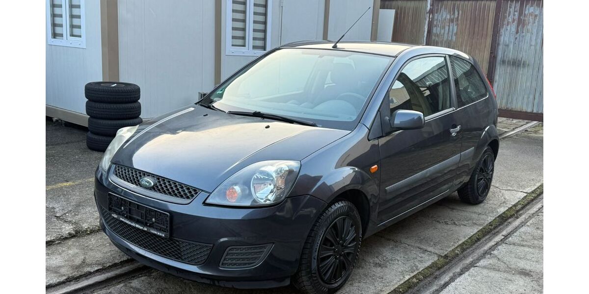 Ford Fiesta 182.000 km 1.990 &euro; Hattingen 45525
