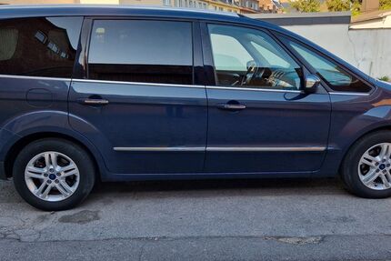 Ford Galaxy 179.000 km 10.799 &euro; Gelsenkirchen 45881