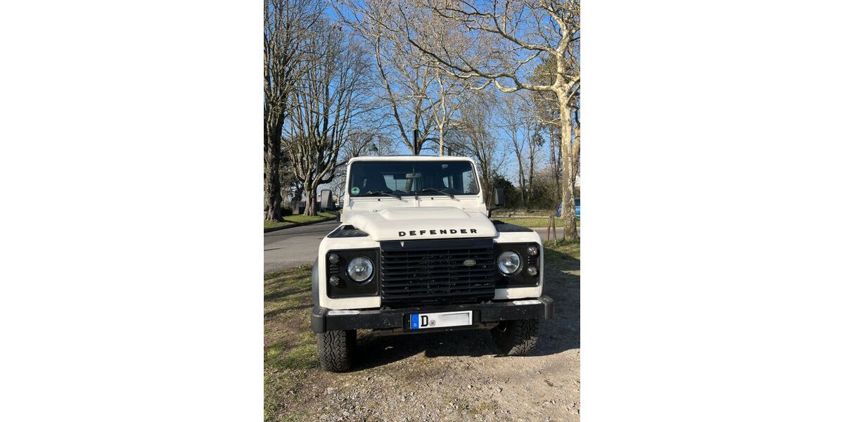 Land Rover Defender 71.500 km 31.990 &euro; Düsseldorf 40225