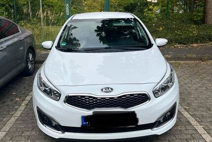Kia ceed / Ceed 123.200 km 9.500 &euro; Recklinghausen 45665