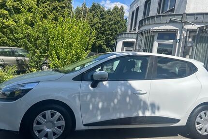 Renault Clio 46.900 km 6.290 € Essen 45326