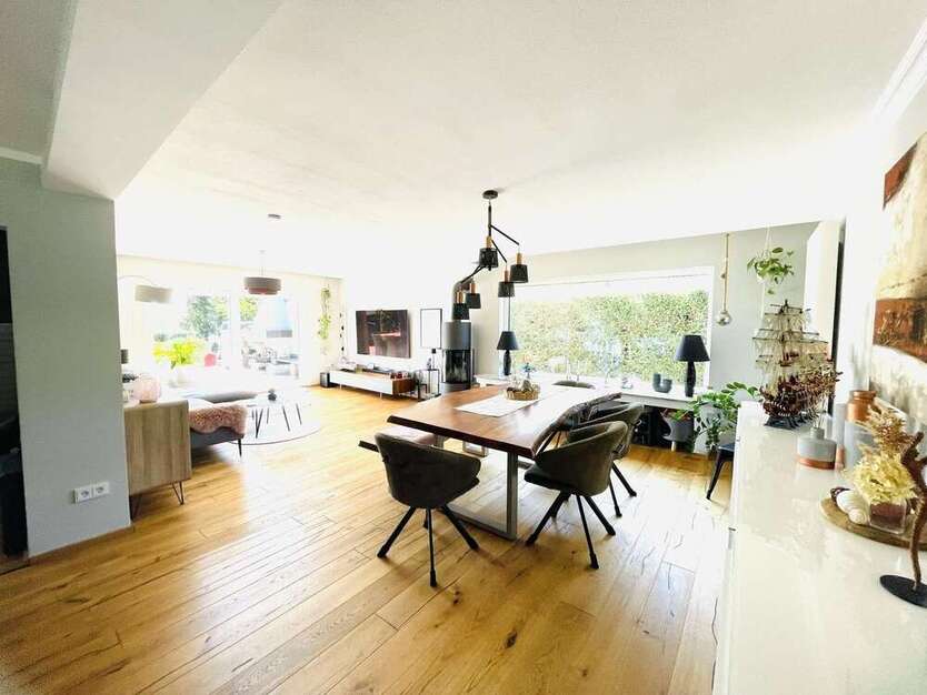 Haus zum Kaufen in Duisburg 649.000 € 165 m²