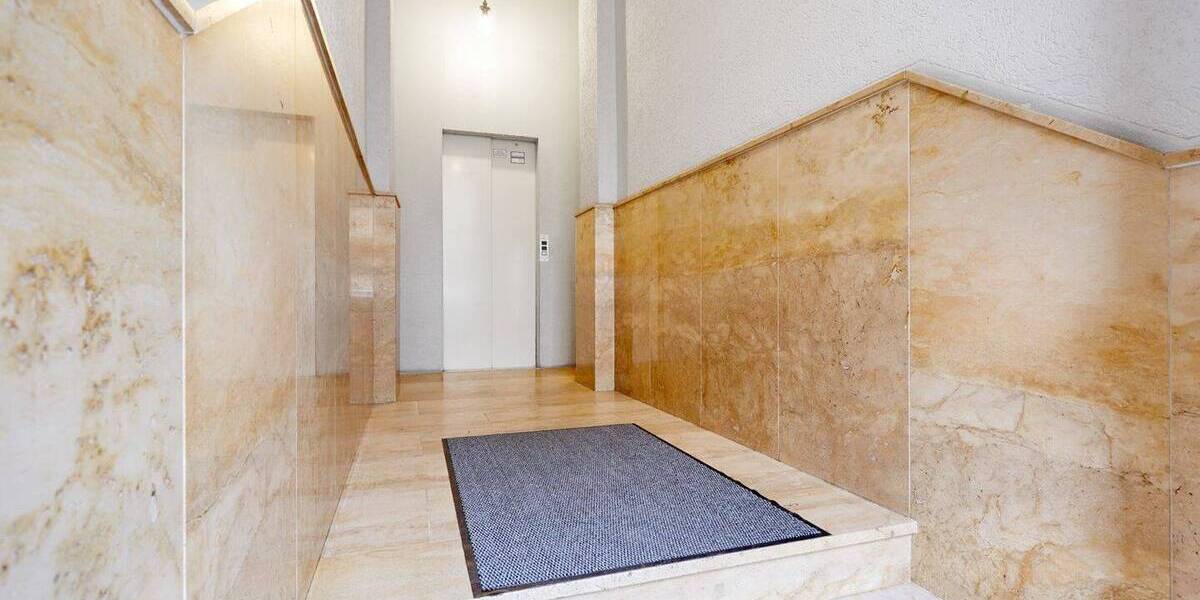 Etagenwohnung Düsseldorf Rath - 1 Zimmer, 51 m&sup2;, 169.900&euro; | Angebot:25687698
