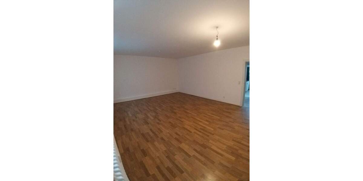 Etagenwohnung Bochum Stiepel - 2 Zimmer, 70 m&sup2;, 560&euro; | Angebot:25879875