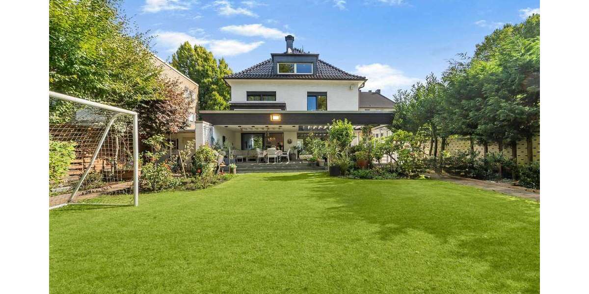 Haus zum Kaufen in Gelsenkirchen 709.000 € 257 m² 7.5 zimmer