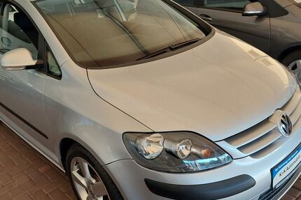 VW Golf 124.500 km 4.850 € Wülfrath 42489
