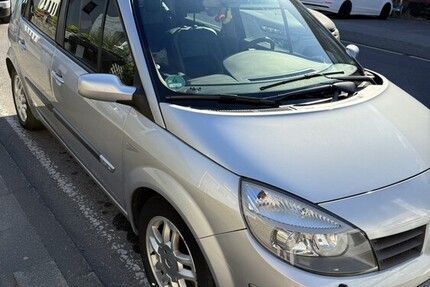 Renault Scenic 115.000 km 3.999 € Heiligenhaus 42579