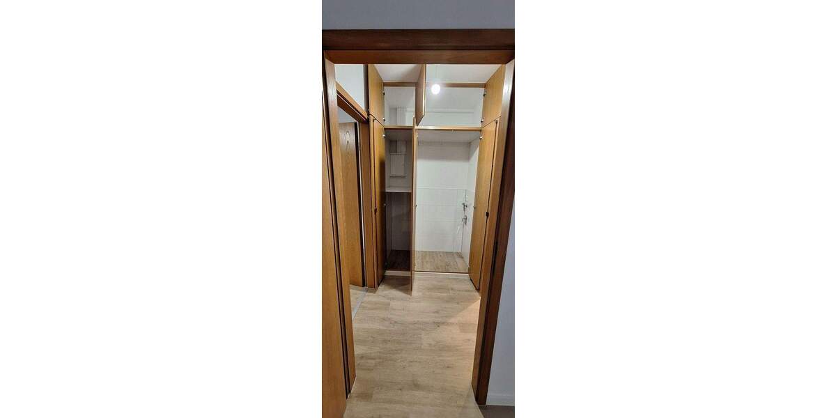 Etagenwohnung Mettmann Metzkausen - 2 Zimmer, 77 m&sup2;, 924&euro; | Angebot:25179507