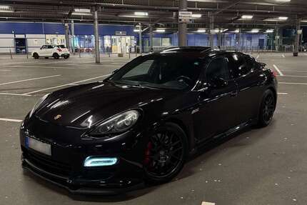 Porsche Panamera 149.900 km 32.900 &euro; Düsseldorf 40239