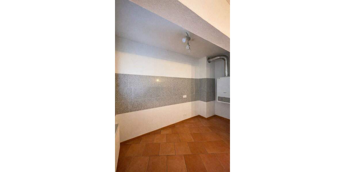 Etagenwohnung Essen Holsterhausen - 3 Zimmer, 69 m&sup2;, 700&euro; | Angebot:25571132