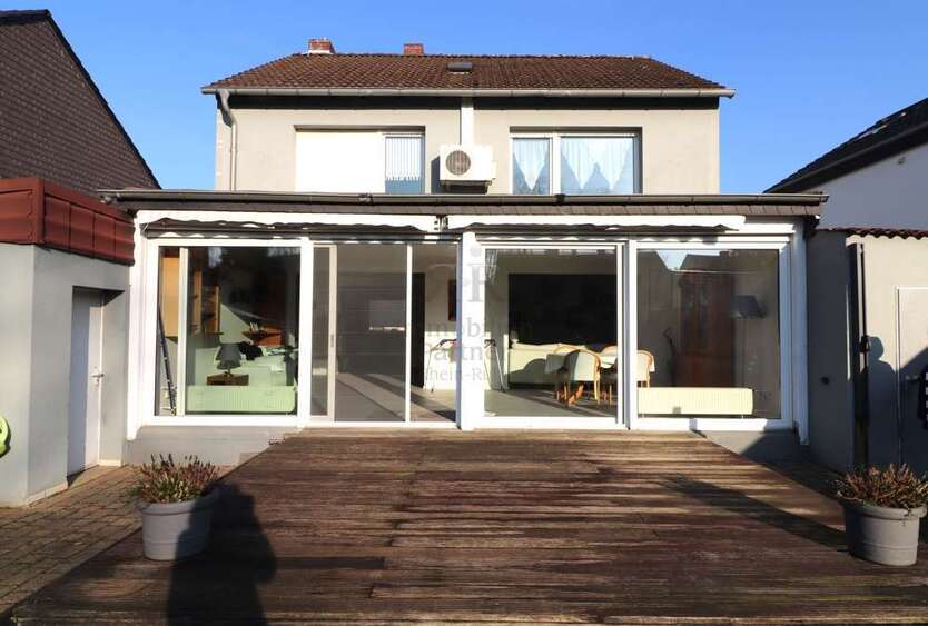 Haus zum Kaufen in Dinslaken 489.000 € 150 m²
