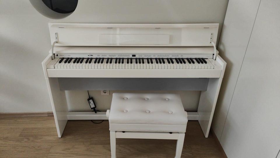 Designer Maisonette-Wohnung nähe Zoopark mit Blick ins Grüne, Fussbodenheizung, Kamin, Terrasse 5 zimmer