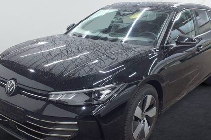 VW Passat 25.636 km 33.880 &euro; Wesel 46483