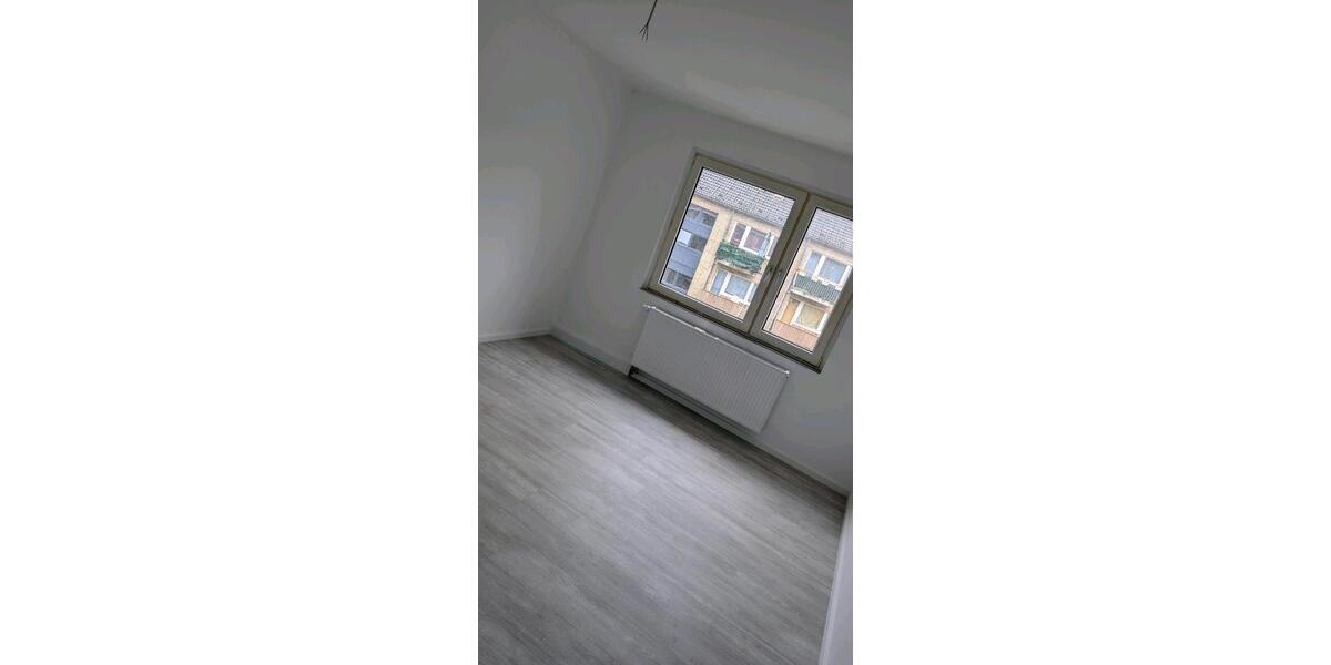 Etagenwohnung Duisburg Beeck - 3 Zimmer, 63 m&sup2;, 550&euro; | Angebot:26399896
