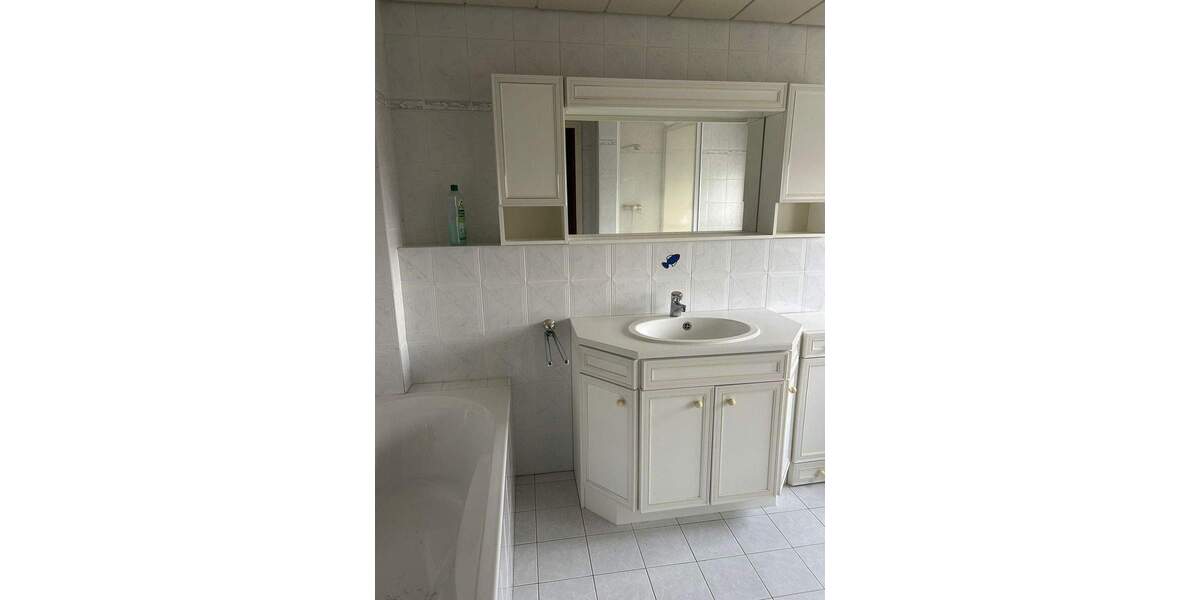 Einfamilienhaus mit Einliegerwohnung und großzügigem Garten in Marl 6 zimmer