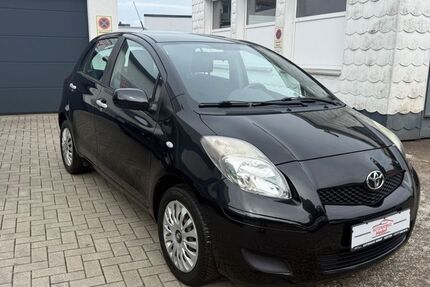 Toyota Yaris 115.511 km 5.900 &euro; Herten 45701