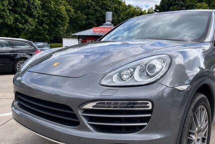 Porsche Cayenne 158.000 km 19.500 &euro; Düsseldorf 40629