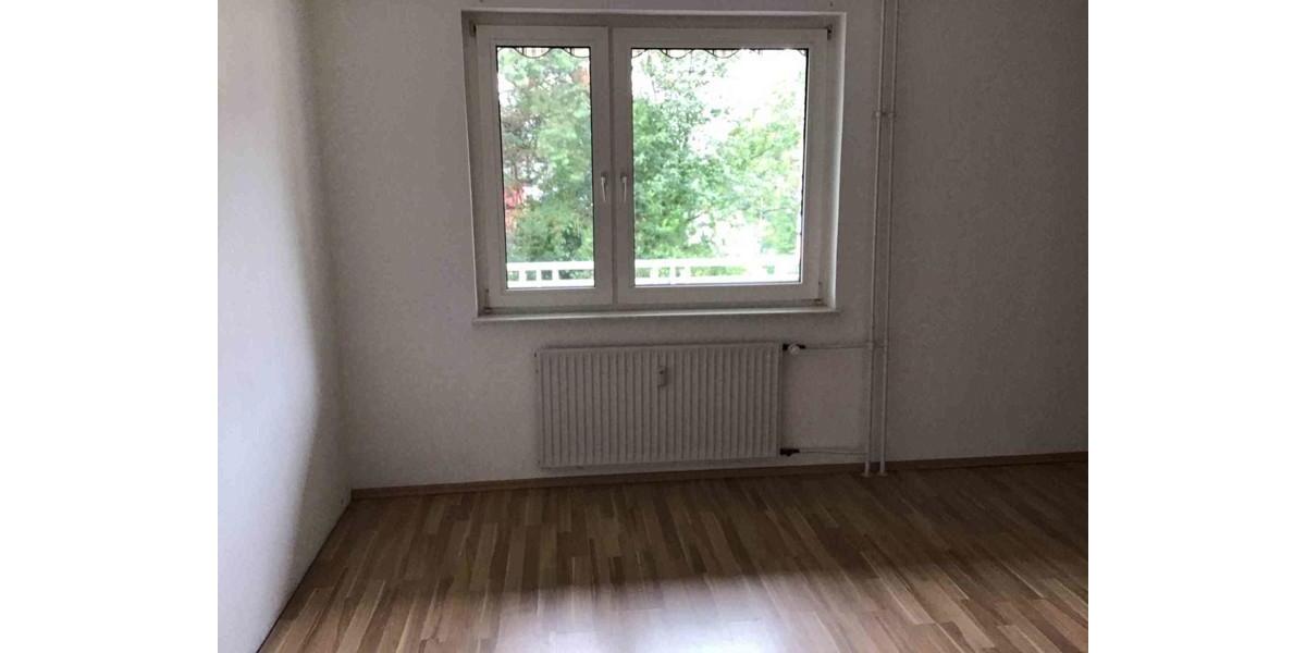 Charmante 3-Raum-Wohnung mit Balkon! 3 zimmer