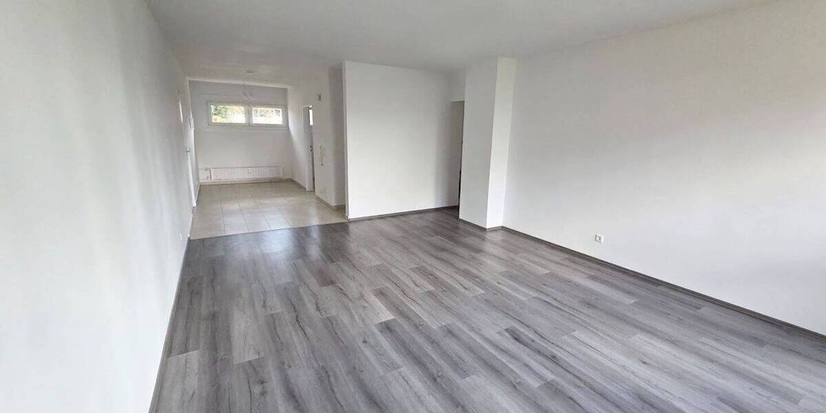 Etagenwohnung Gladbeck Zweckel - 3 Zimmer, 82 m&sup2;, 710&euro; | Angebot:26376599