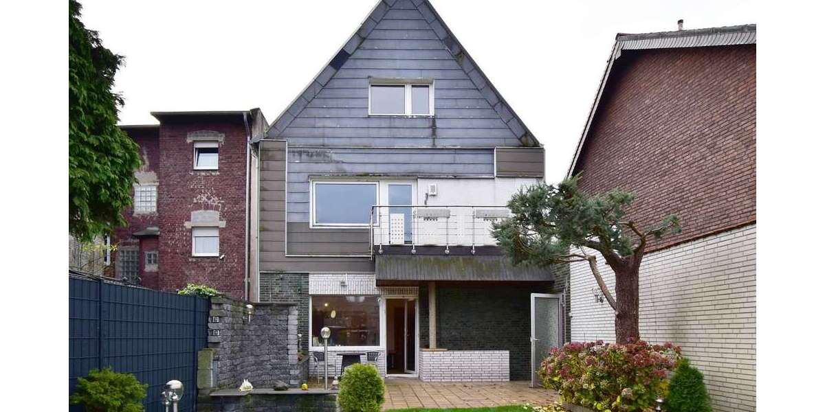 Haus zum Kaufen in Oberhausen 349.000 € 262.43 m² 10 zimmer