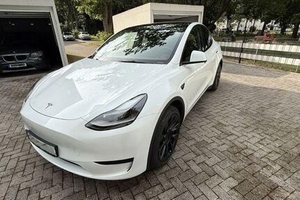 Tesla Model Y 51.400 km 33.990 &euro; Essen 45357