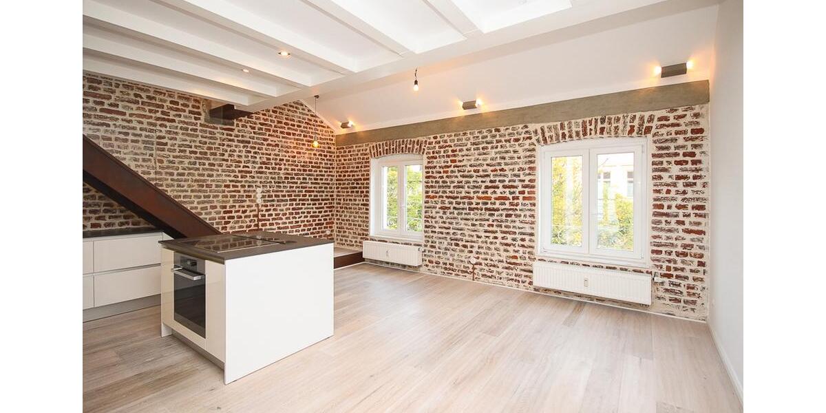 Dachgeschoßwohnung Düsseldorf Stadtbezirk 2 - 2 Zimmer, 89 m&sup2;, 1.600&euro; | Angebot:24889835