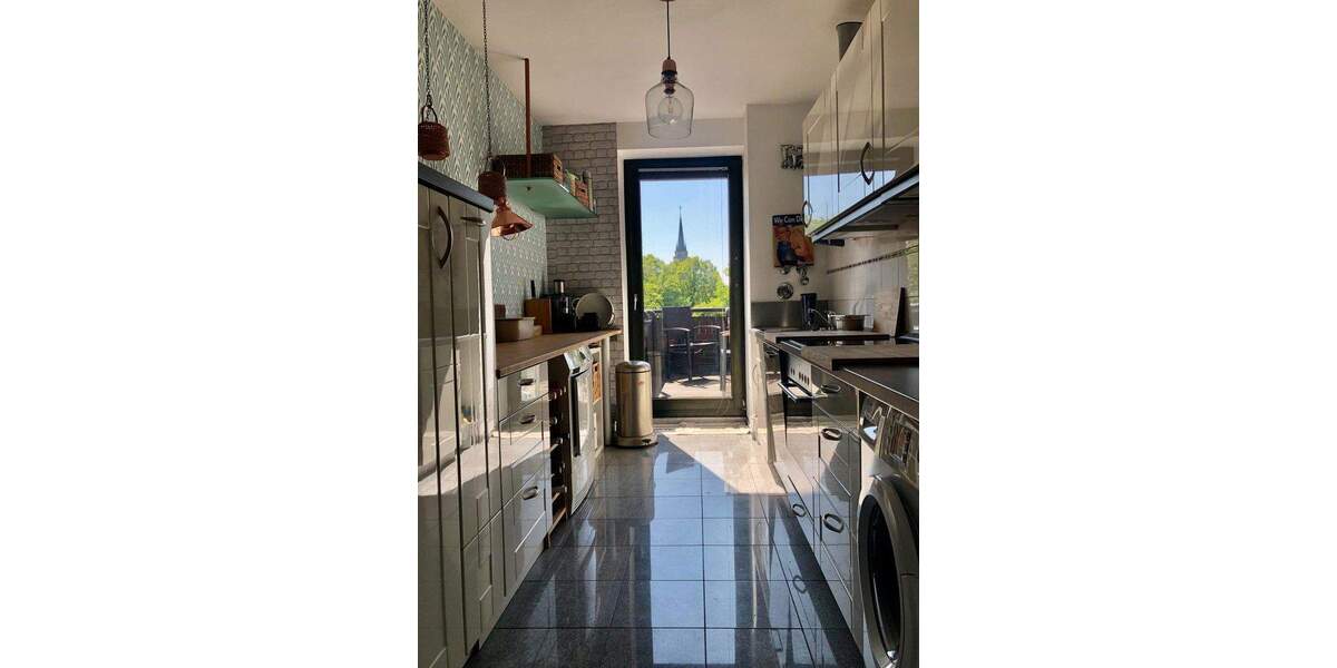 Etagenwohnung Krefeld Cracau - 3 Zimmer, 101 m&sup2;, 1.150&euro; | Angebot:25619339