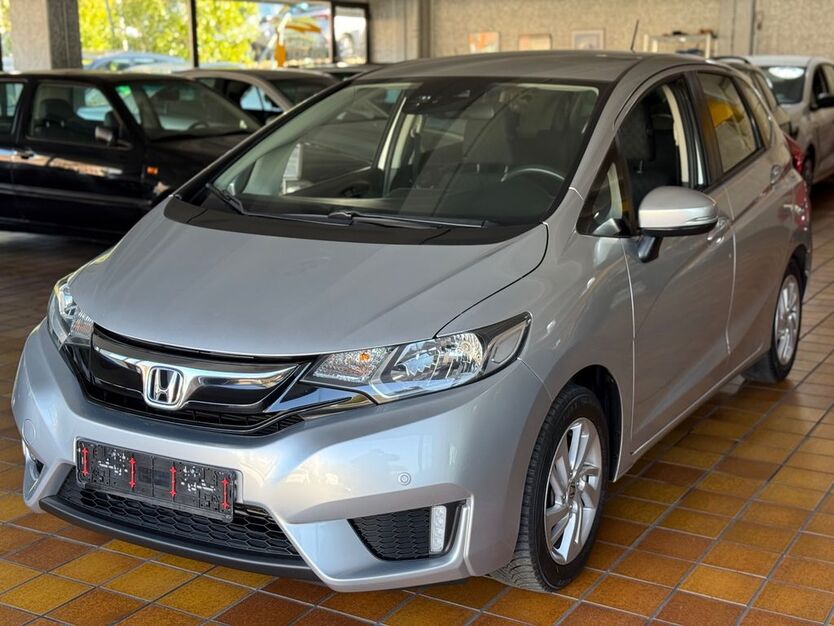 Honda Jazz 144.000 km 9.700 € Oberhausen 46145