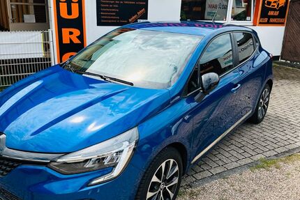 Renault Clio 86.200 km 11.980 &euro; Moers 47445