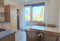 Ideal für Berufspendler! Kleines, teilmöbliertes Single-Appartement mit Balkon in Marl-Hamm!
