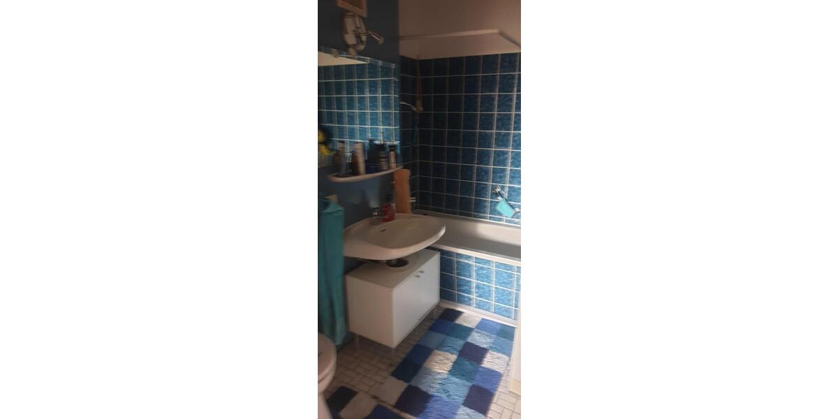 Kapitalanleger, 3-Zimmer-Wohnung mit Balkon in Duisburg-Süd 3 zimmer