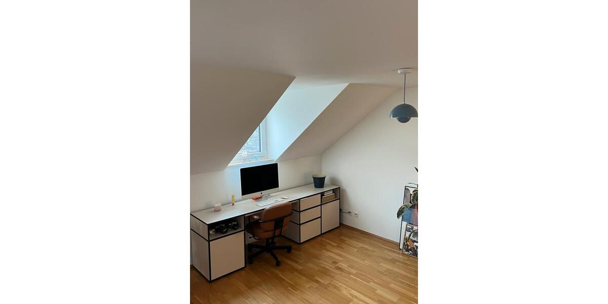 2-Zimmer-Wohnung zur Zwischenmiete in Düsseldorf-GolzheimPempelf 2 zimmer