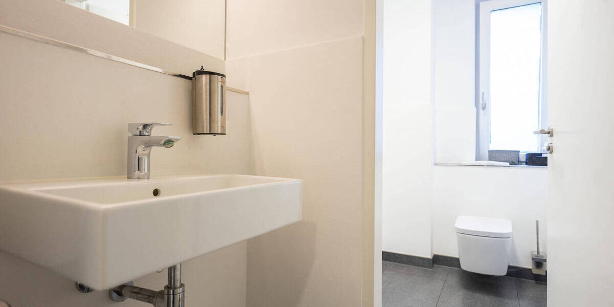 Gewerbeobjekt Krefeld / Bockum Bockum - 2.600&euro; | Angebot:19325892