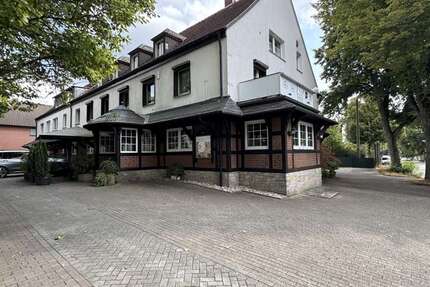 Haus zum Kaufen in Recklinghausen 1.150.000 € 825 m² 14 zimmer