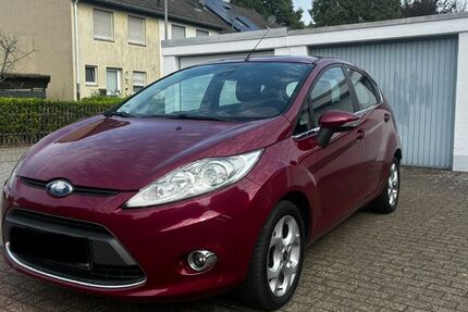Ford Fiesta 136.000 km 3.990 &euro; Oberhausen 46117