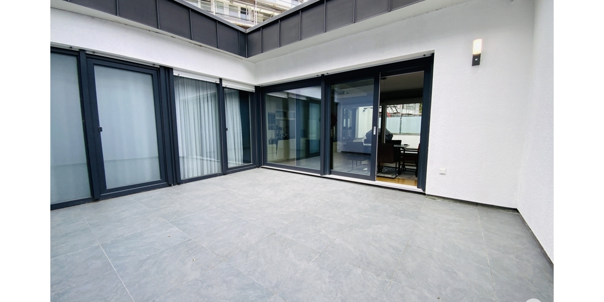 Wohnen auf einer Ebene Moderne, hochwertige 3 Zimmer-Wohnung mit Bungalow-Charakter - Erdgeschoßwohnung Düsseldorf Heerdt | Angebot:26991571