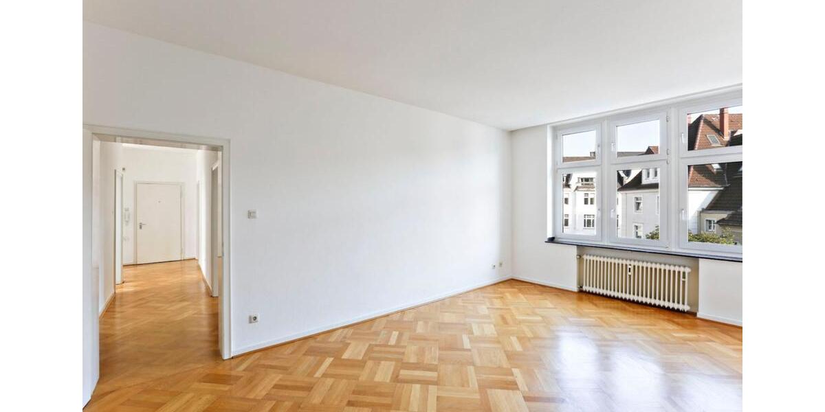 Oberkassel Luegplatz 3Zi Whg Balkon ab 1.04. von Privat 3 zimmer